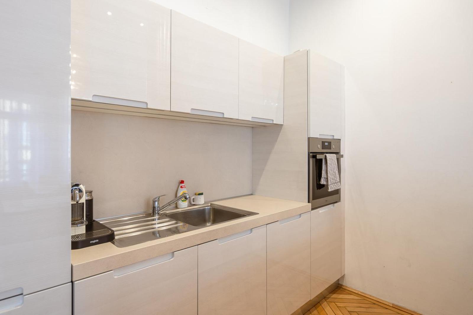 Garys Bright And Spacious Two Bedroom Flat Near Danube Budapeşte Dış mekan fotoğraf