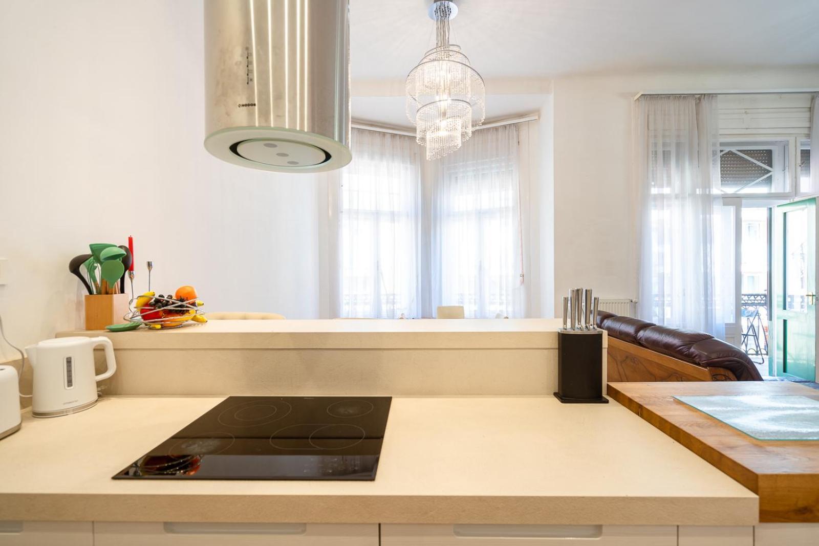 Garys Bright And Spacious Two Bedroom Flat Near Danube Budapeşte Dış mekan fotoğraf